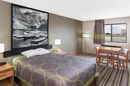 Imagen de la habitación del Hotel Super 8 By Wyndham Gilman. Foto 7