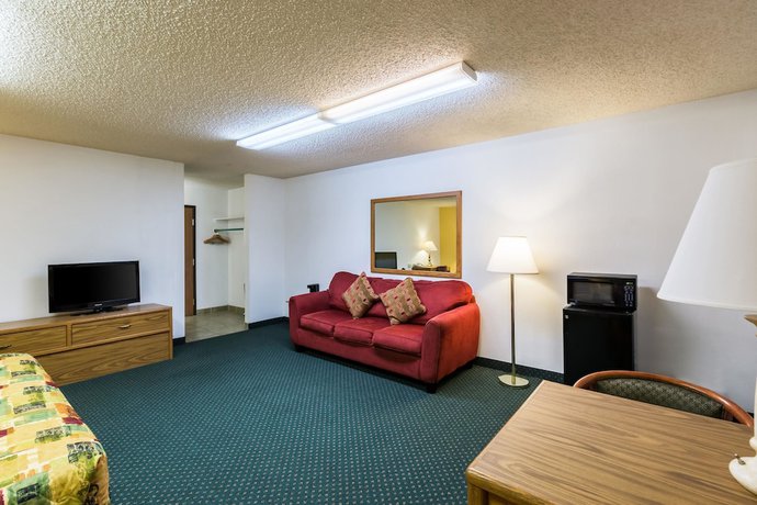 Imagen de la habitación del Hotel Super 8 By Wyndham Grand Island South. Foto 14
