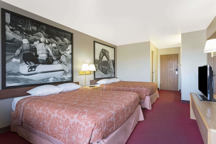 Imagen de la habitación del Hotel Super 8 By Wyndham Green River, Green River. Foto 9