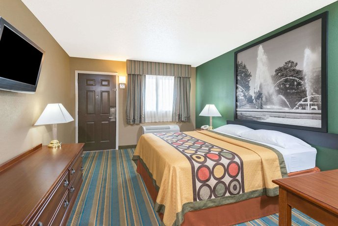 Imagen de la habitación del Hotel Super 8 By Wyndham Greencastle. Foto 7