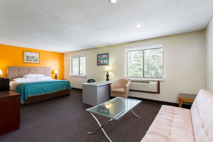 Imagen de la habitación del Hotel Super 8 By Wyndham Greensboro/coliseum/conv.. Foto 7