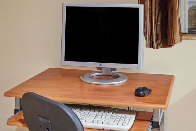 Imagen de los interiores del Hotel Super 8 By Wyndham Greenville. Foto 18