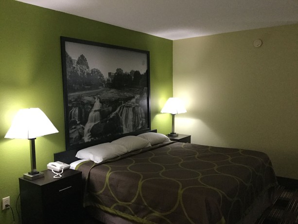 Imagen de la habitación del Hotel Super 8 By Wyndham Greer/spartanburg Area. Foto 6
