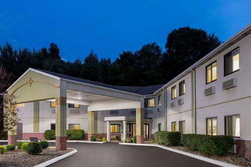 Imagen general del Hotel Super 8 By Wyndham Grove City. Foto 15