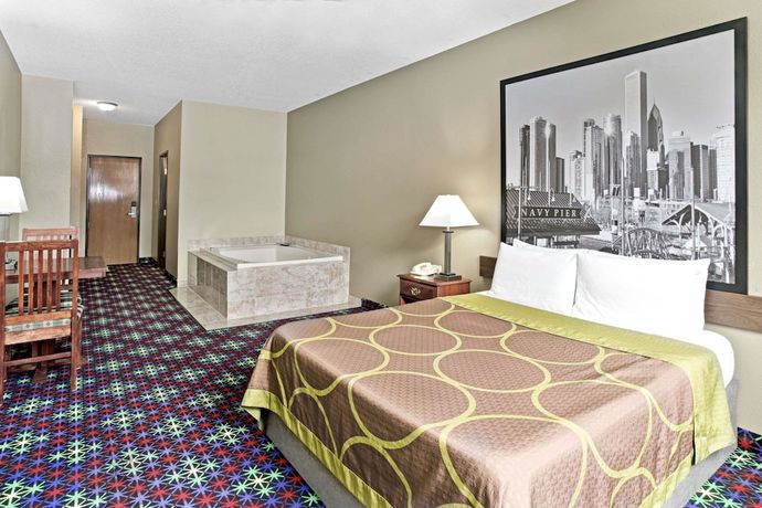 Imagen de la habitación del Hotel Super 8 By Wyndham Gurnee. Foto 11