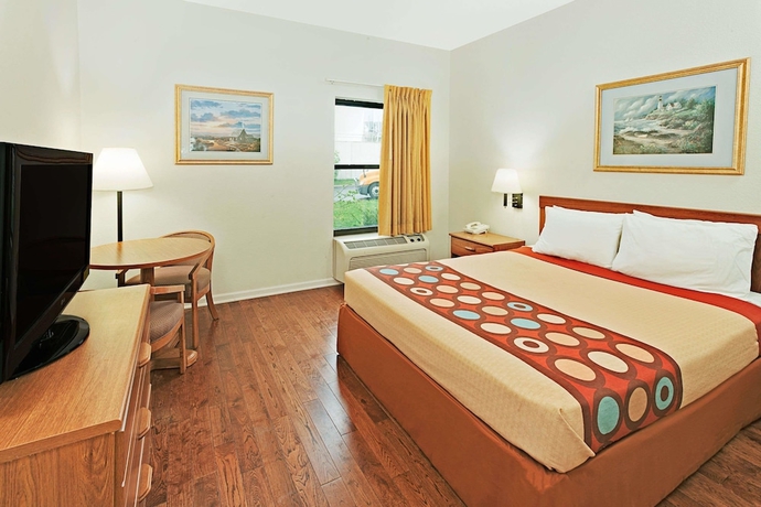 Imagen de la habitación del Hotel Super 8 By Wyndham Hampshire Il. Foto 10