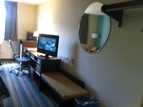 Imagen de la habitación del Hotel Super 8 By Wyndham Hanover. Foto 14