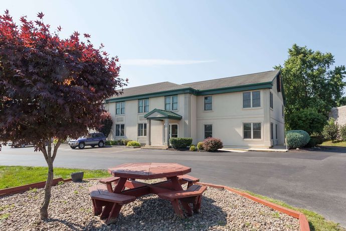 Imagen general del Hotel Super 8 By Wyndham Harrisburg Hershey West. Foto 3