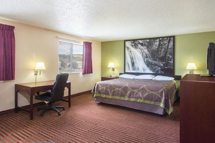 Imagen de la habitación del Hotel Super 8 By Wyndham Harrisonburg. Foto 13