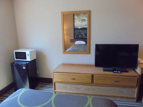 Imagen de la habitación del Hotel Super 8 By Wyndham Hastings. Foto 3
