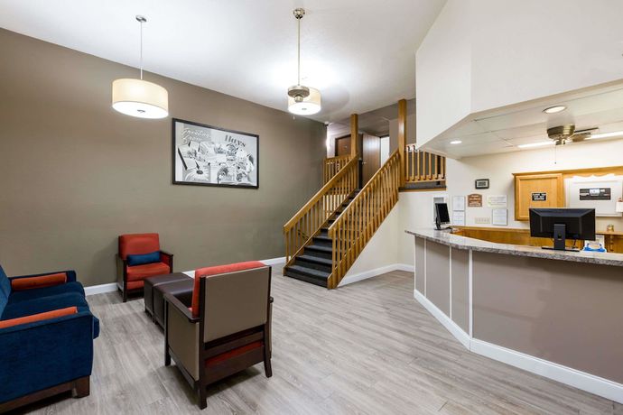 Imagen de los exteriores del Hotel Super 8 By Wyndham Hays Ks. Foto 15