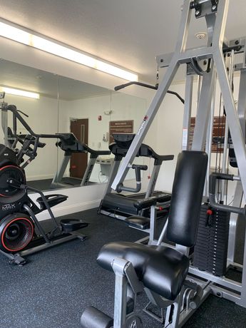 Imagen de los interiores del Hotel Super 8 By Wyndham Hillsboro Tx. Foto 14