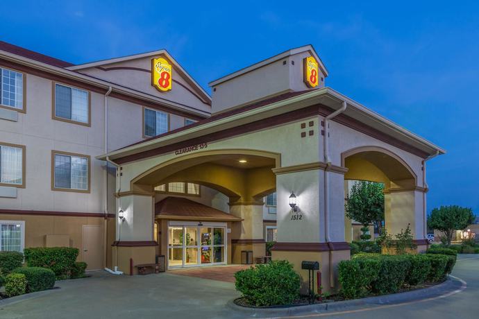 Imagen general del Hotel Super 8 By Wyndham Hillsboro Tx. Foto 2