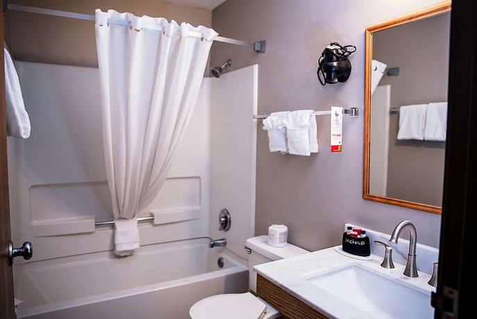 Imagen de la habitación del Hotel Super 8 By Wyndham Holbrook. Foto 12