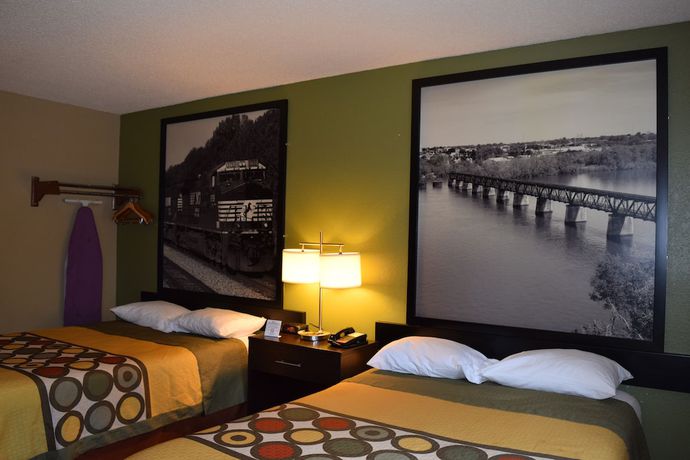 Imagen de la habitación del Hotel Super 8 By Wyndham Homewood Birmingham Area. Foto 10
