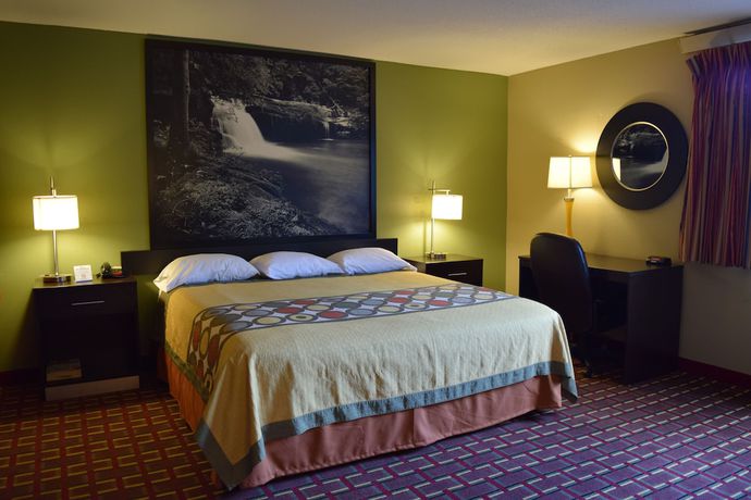 Imagen de la habitación del Hotel Super 8 By Wyndham Homewood Birmingham Area. Foto 12