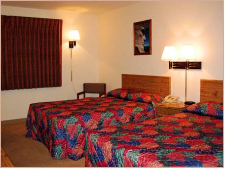 Imagen de la habitación del Hotel Super 8 By Wyndham Hot Springs. Foto 7