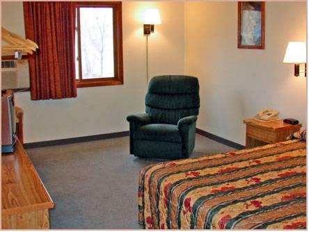 Imagen de la habitación del Hotel Super 8 By Wyndham Hot Springs. Foto 8