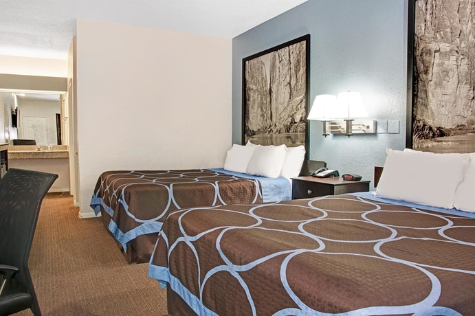 Imagen de la habitación del Hotel Super 8 By Wyndham Houston/brookhollow Nw. Foto 7