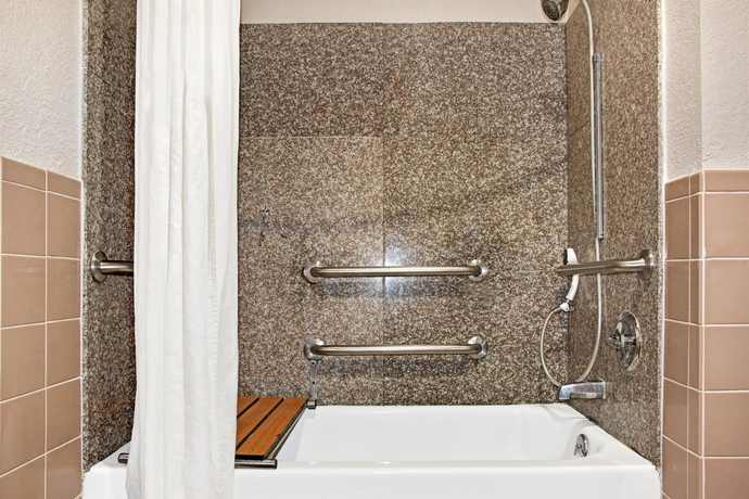 Imagen de la habitación del Hotel Super 8 By Wyndham Houston/brookhollow Nw. Foto 8