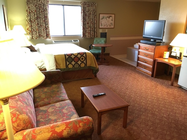 Imagen de la habitación del Hotel Super 8 By Wyndham Howe. Foto 14