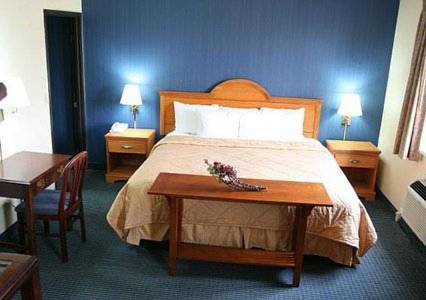 Imagen de la habitación del Hotel Super 8 By Wyndham Hutchinson. Foto 7