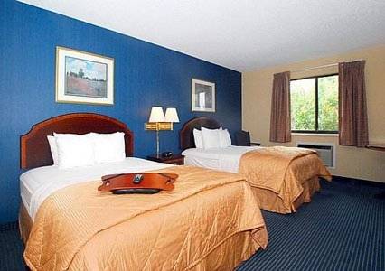 Imagen de la habitación del Hotel Super 8 By Wyndham Hutchinson. Foto 8