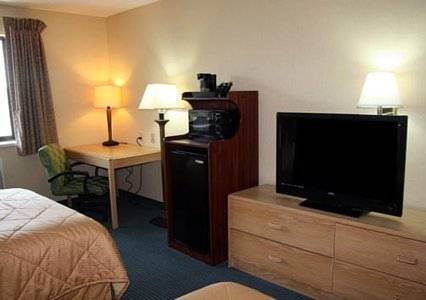 Imagen de la habitación del Hotel Super 8 By Wyndham Hutchinson. Foto 9