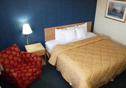 Imagen de la habitación del Hotel Super 8 By Wyndham Hutchinson. Foto 10