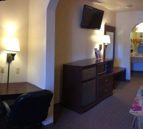 Imagen de la habitación del Hotel Super 8 By Wyndham Idabel. Foto 5