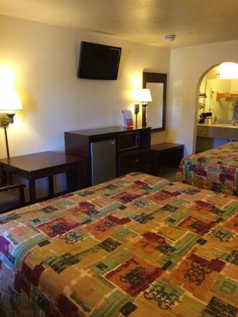 Imagen de la habitación del Hotel Super 8 By Wyndham Idabel. Foto 12