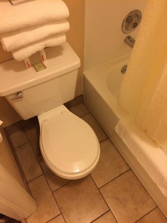 Imagen de la habitación del Hotel Super 8 By Wyndham Idaho Falls. Foto 6
