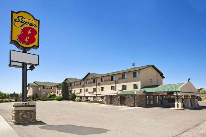 Imagen general del Hotel Super 8 By Wyndham Idaho Falls. Foto 1