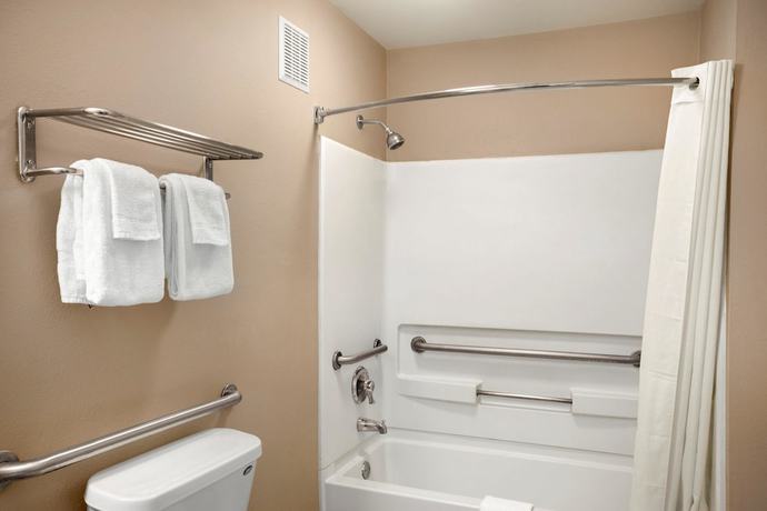 Imagen de la habitación del Hotel Super 8 By Wyndham Jackson. Foto 13