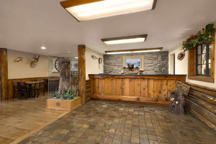 Imagen de los interiores del Hotel Super 8 By Wyndham Jackson Hole. Foto 8
