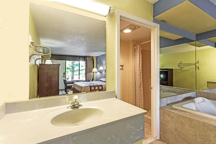 Imagen de la habitación del Hotel Super 8 By Wyndham Jessup/baltimore Area. Foto 13