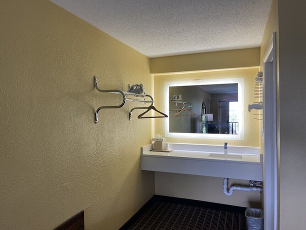 Imagen de la habitación del Hotel Super 8 By Wyndham Jessup/baltimore Area. Foto 19