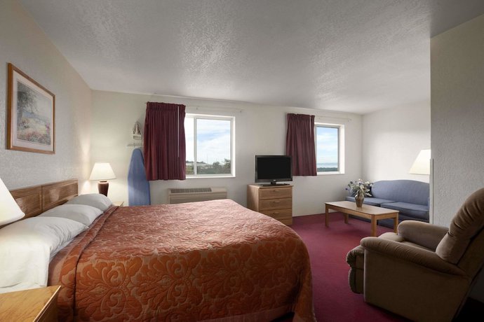 Imagen de la habitación del Hotel Super 8 By Wyndham Johnstown. Foto 3