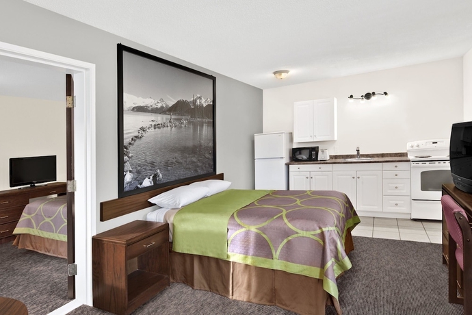 Imagen de la habitación del Hotel Super 8 By Wyndham Kamloops East. Foto 6