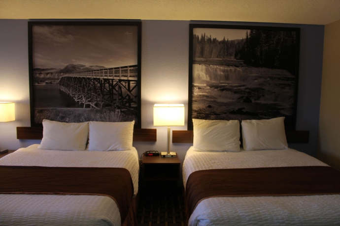 Imagen de la habitación del Hotel Super 8 By Wyndham Kamloops On The Hill. Foto 9