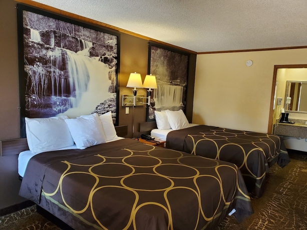 Imagen de la habitación del Hotel Super 8 By Wyndham Kansas City Airport North. Foto 14