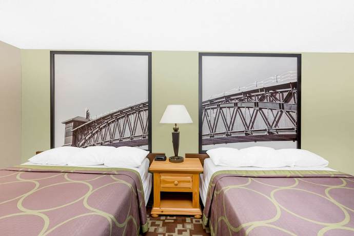 Imagen de la habitación del Hotel Super 8 By Wyndham Kearney. Foto 6