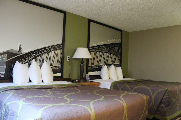 Imagen de la habitación del Hotel Super 8 By Wyndham Kearney. Foto 7