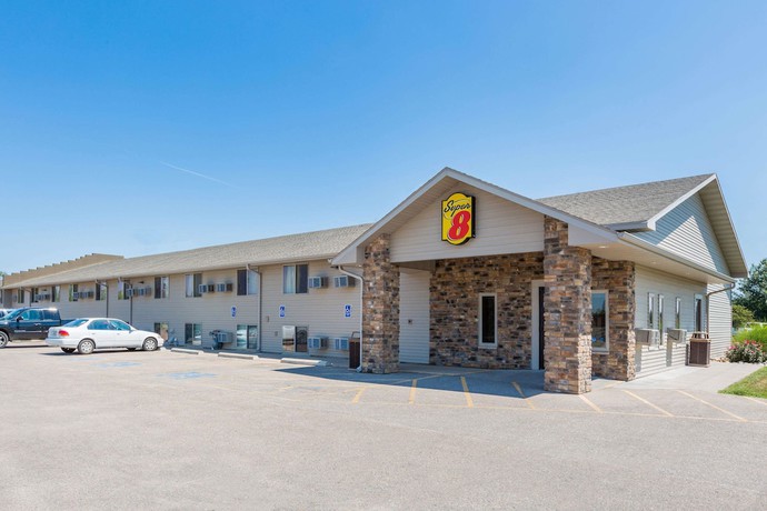 Imagen general del Hotel Super 8 By Wyndham Kearney. Foto 1