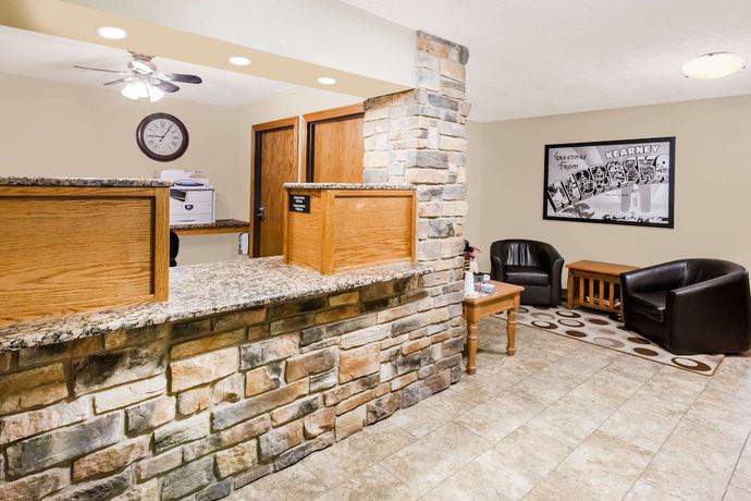 Imagen de los interiores del Hotel Super 8 By Wyndham Kearney. Foto 19