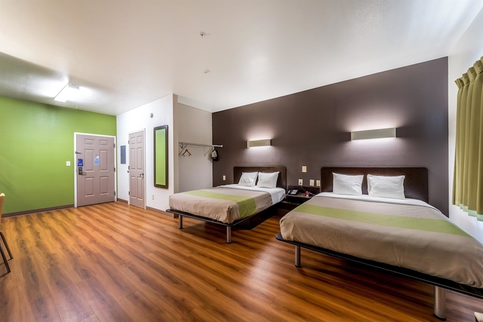 Imagen de la habitación del Hotel Super 8 By Wyndham Kenedy. Foto 1