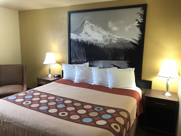 Imagen de la habitación del Hotel Super 8 By Wyndham Kennewick. Foto 12