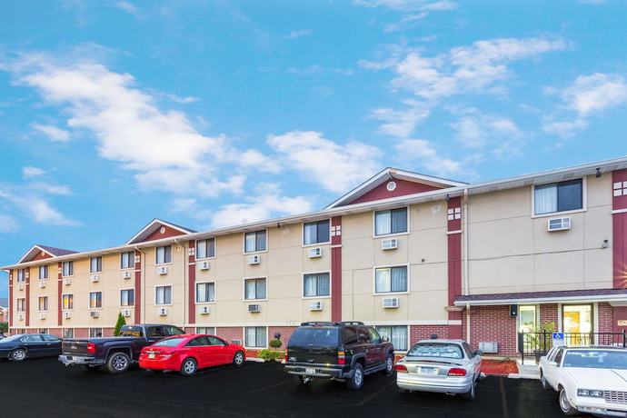 Imagen general del Hotel Super 8 By Wyndham Kenosha/pleasant Prairie. Foto 1