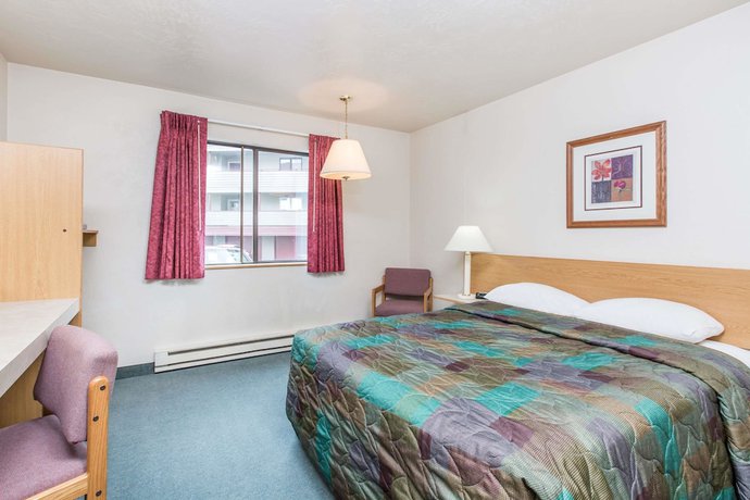 Imagen de la habitación del Hotel Super 8 By Wyndham Ketchikan. Foto 2