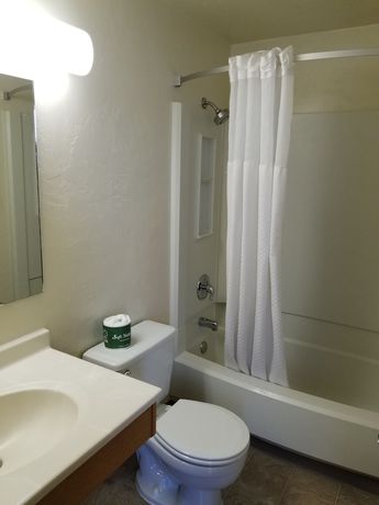 Imagen de la habitación del Hotel Super 8 By Wyndham Ketchikan. Foto 8